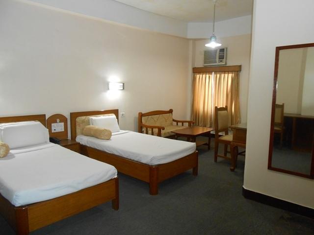 Hotel Horn Bill Guwahati Room photo